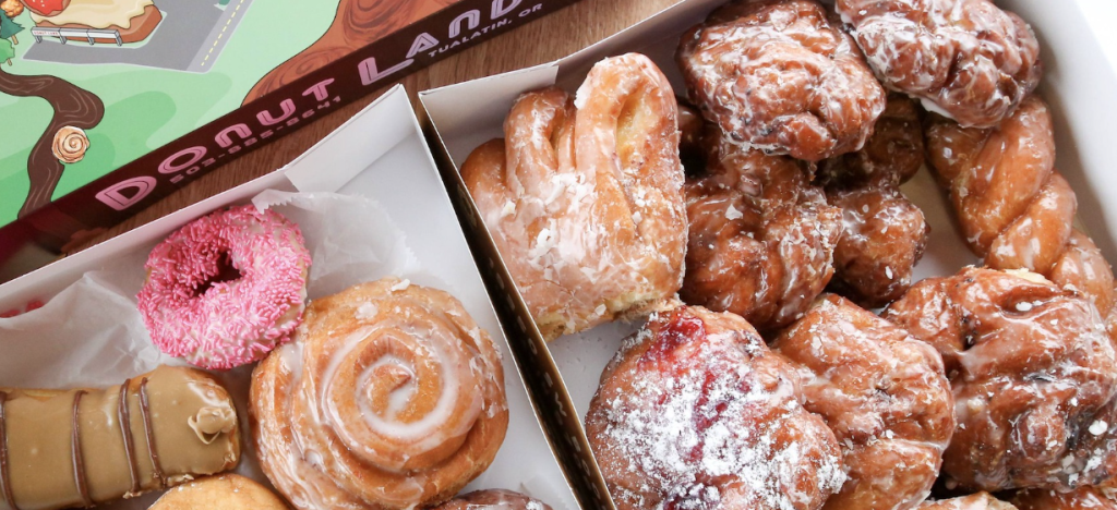 Donut Land in Tualatin, OR